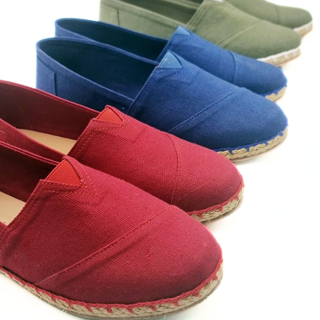 Toni Red Espadrilles – Stylish & Comfortable Women's Casual Slip-On Shoes