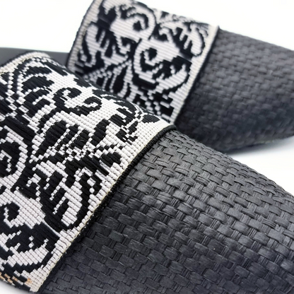 Amelia Flat Mules – Stylish & Comfortable Everyday Slip-Ons for Women