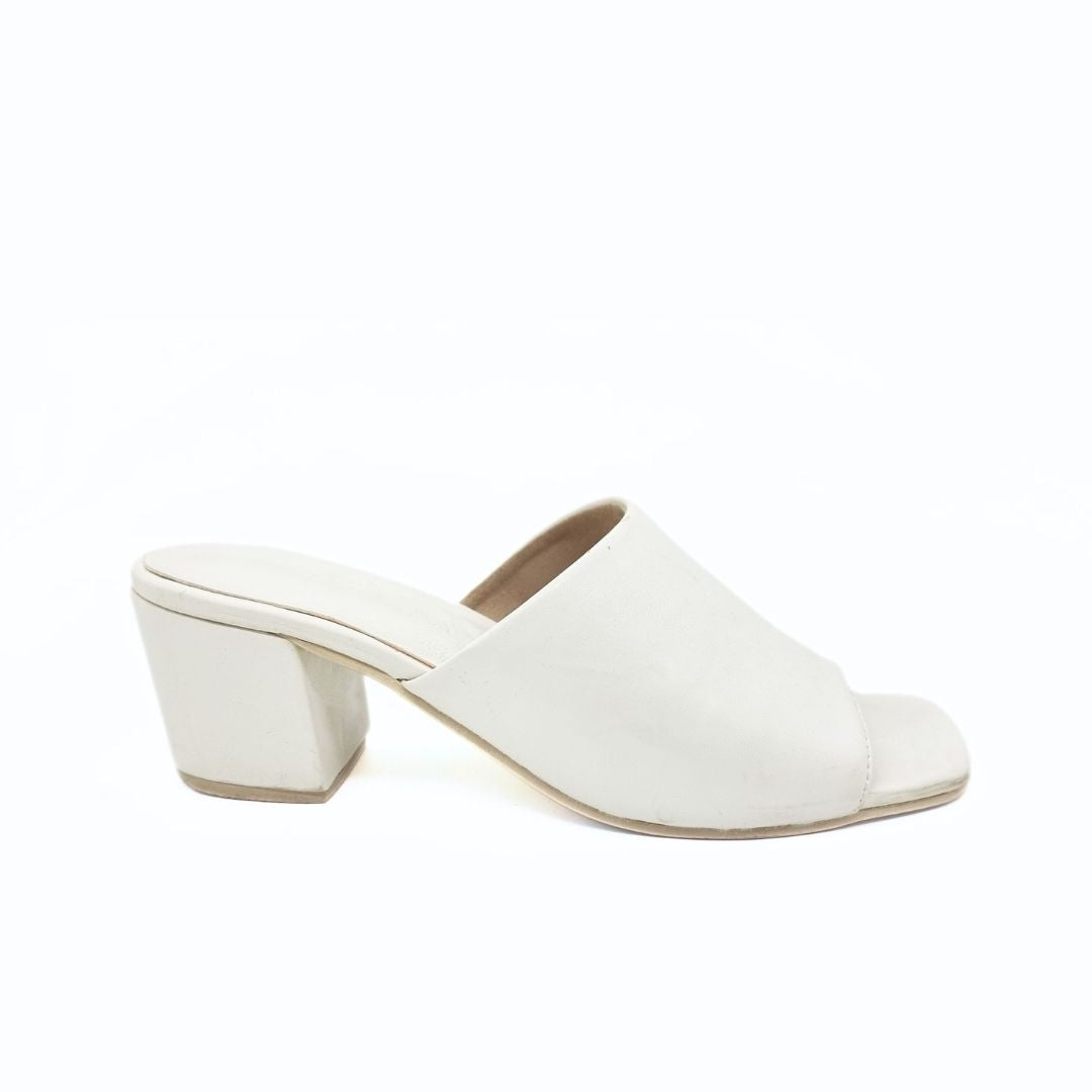Ellen Chunky Heels – Stylish & Comfortable Women's Block Heel Shoes