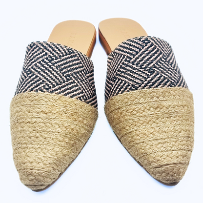 Fara Flat Mules – Stylish & Comfortable Women's Slip-On Shoes