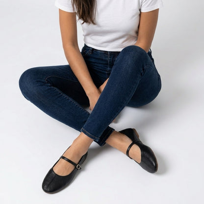 Claudia Mary Jane Flats – Comfortable Foam-Lined Synthetic Shoes for Everyday Wear