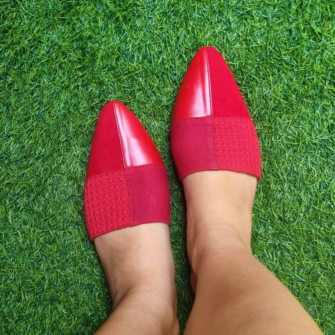 Rose Flat Mules – Elegant & Comfortable Women's Slip-On Shoes