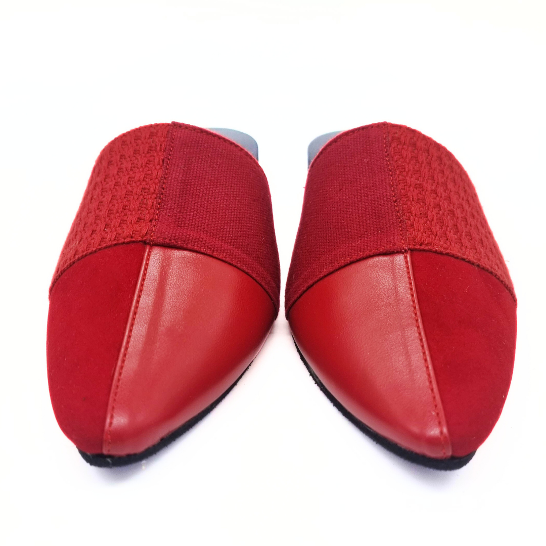 Rose Flat Mules – Elegant & Comfortable Women's Slip-On Shoes