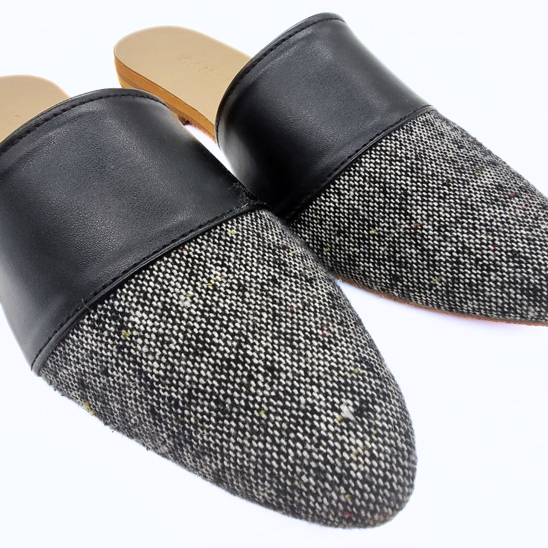 Tiffany Flat Mules – Elegant & Comfortable Women's Slip-On Shoes