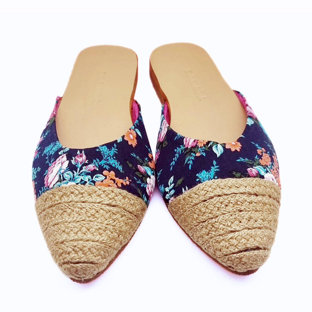 Wendy Flat Mules – Stylish & Comfortable Women's Slip-On Shoes